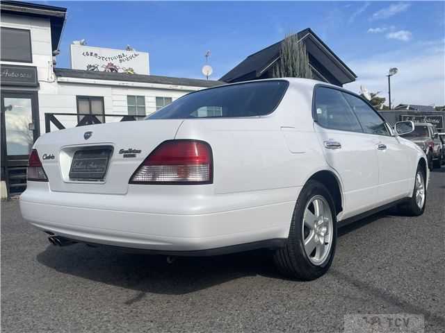 1996 Nissan Cedric