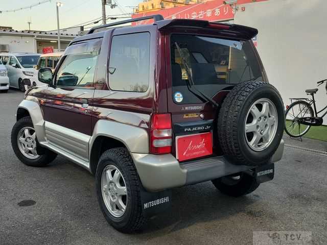 1998 Mitsubishi Pajero Jr