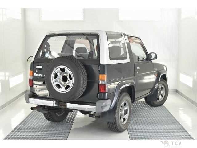 1992 Daihatsu Rocky