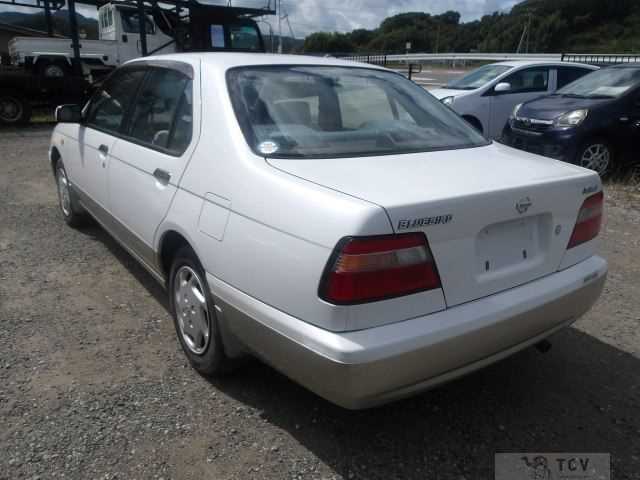 1996 Nissan Bluebird