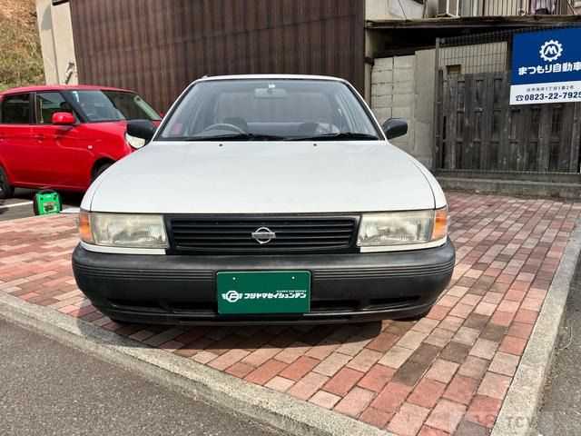 1993 Nissan Sunny