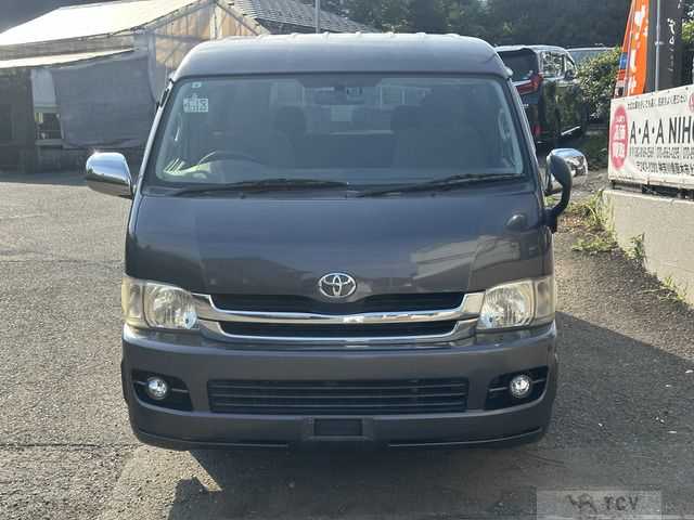 2000 Toyota Hiace Van