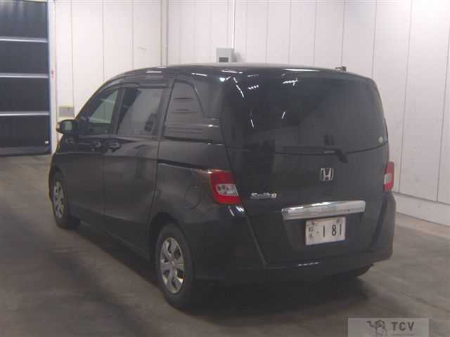 2012 Honda Freed Spike