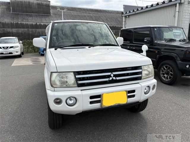 2006 Mitsubishi Pajero Mini