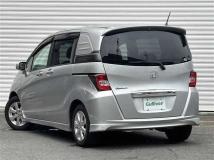 2011 Honda Freed Spike