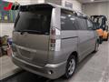 2003 Toyota Voxy
