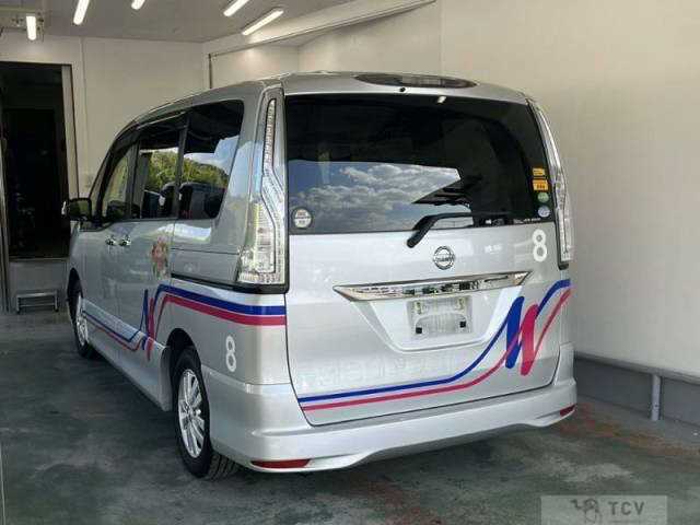 2016 Nissan Serena