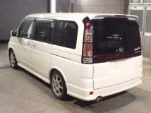 2004 Honda Step WGN