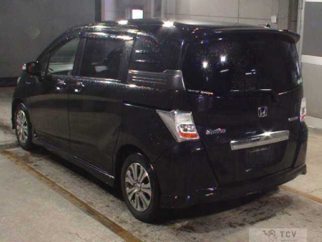 2012 Honda Freed Spike