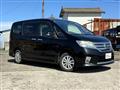 2013 Nissan Serena
