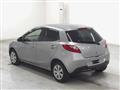 2013 Mazda Demio