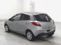2013 Mazda Demio