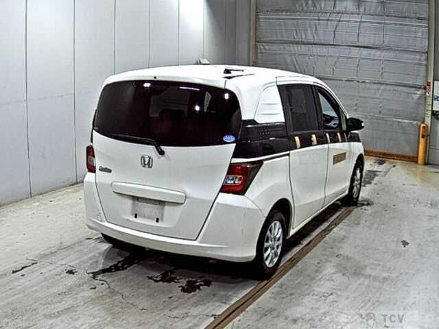 2012 Honda Freed Spike