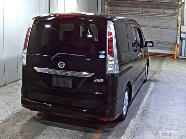 2011 Nissan Serena