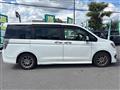 2013 Honda Step WGN