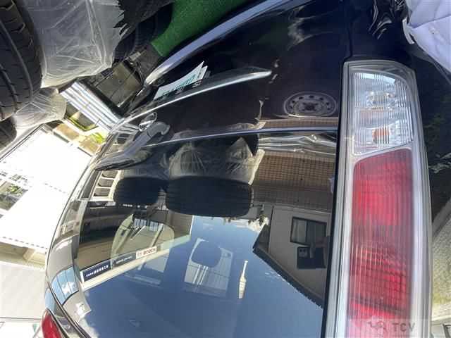 2011 Nissan Serena
