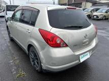 2005 Nissan Tiida
