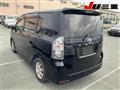 2009 Toyota Voxy