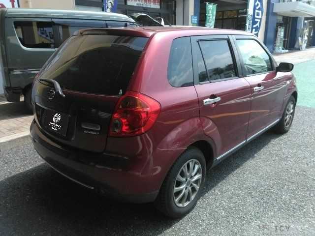 2011 Mazda Verisa