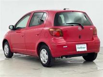 2003 Toyota Vitz