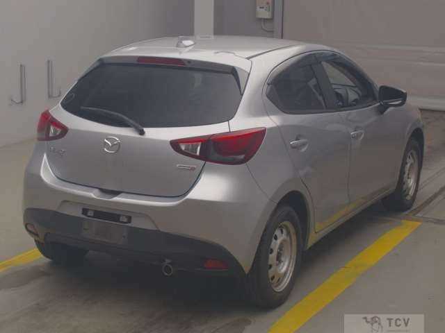 2017 Mazda Demio