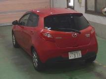 2013 Mazda Demio