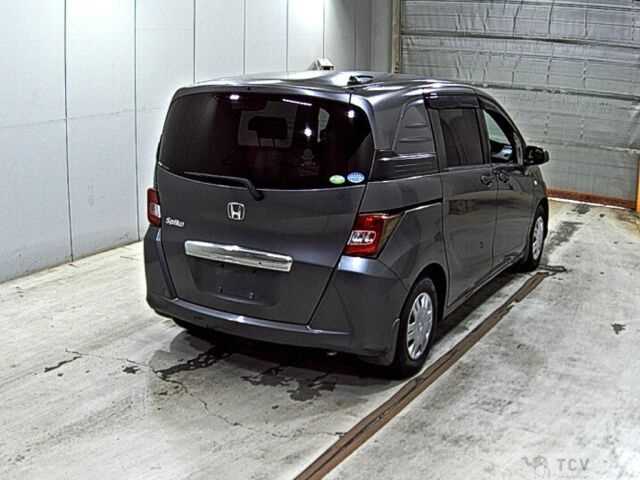 2011 Honda Freed Spike