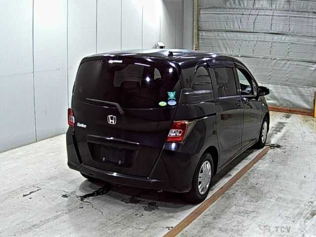 2011 Honda Freed Spike