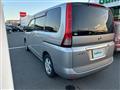 2009 Nissan Serena