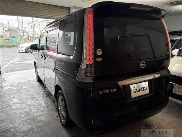 2010 Nissan Serena