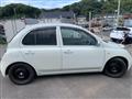 2010 Nissan March