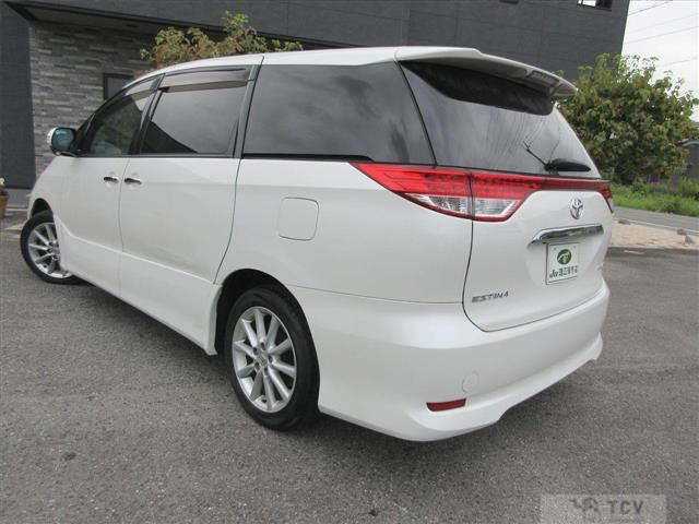 2009 Toyota Estima