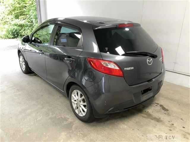 2013 Mazda Demio