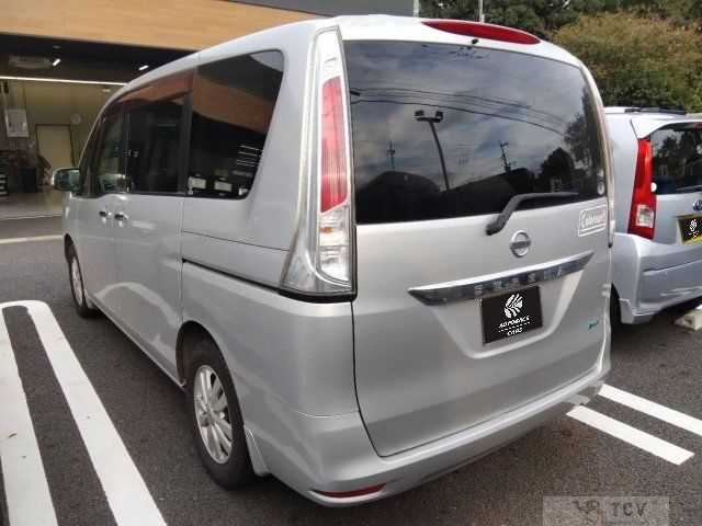 2012 Nissan Serena