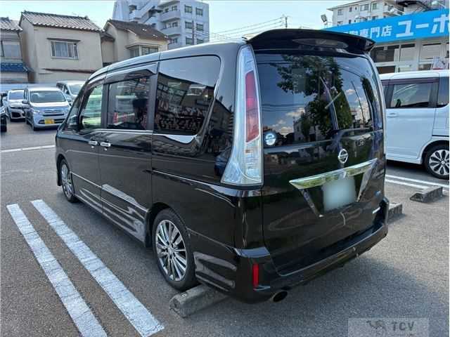 2012 Nissan Serena