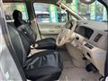 2002 Nissan Serena