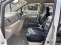 2002 Nissan Serena