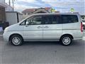 2002 Nissan Serena