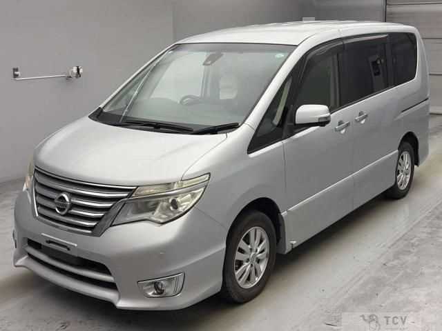 2015 Nissan Serena