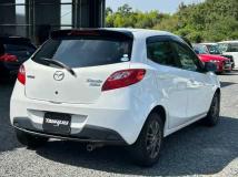 2013 Mazda Demio