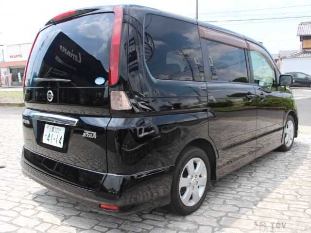2010 Nissan Serena