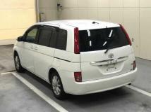 2010 Toyota Isis