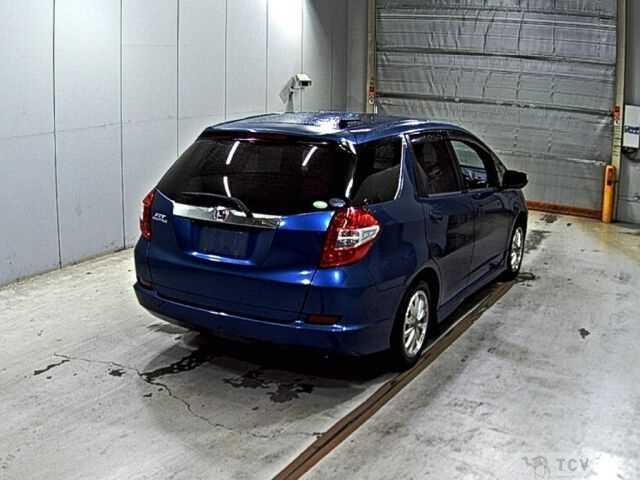 2011 Honda Fit shuttle