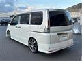 2009 Nissan Serena