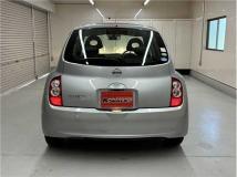 2010 Nissan March