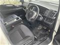 2008 Nissan Serena