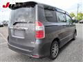 2009 Toyota Noah