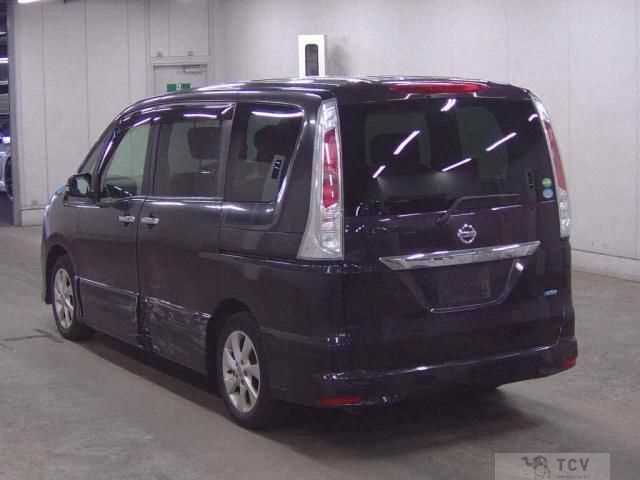 2012 Nissan Serena