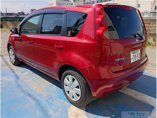 2011 Nissan Note
