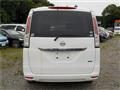 2013 Nissan Serena